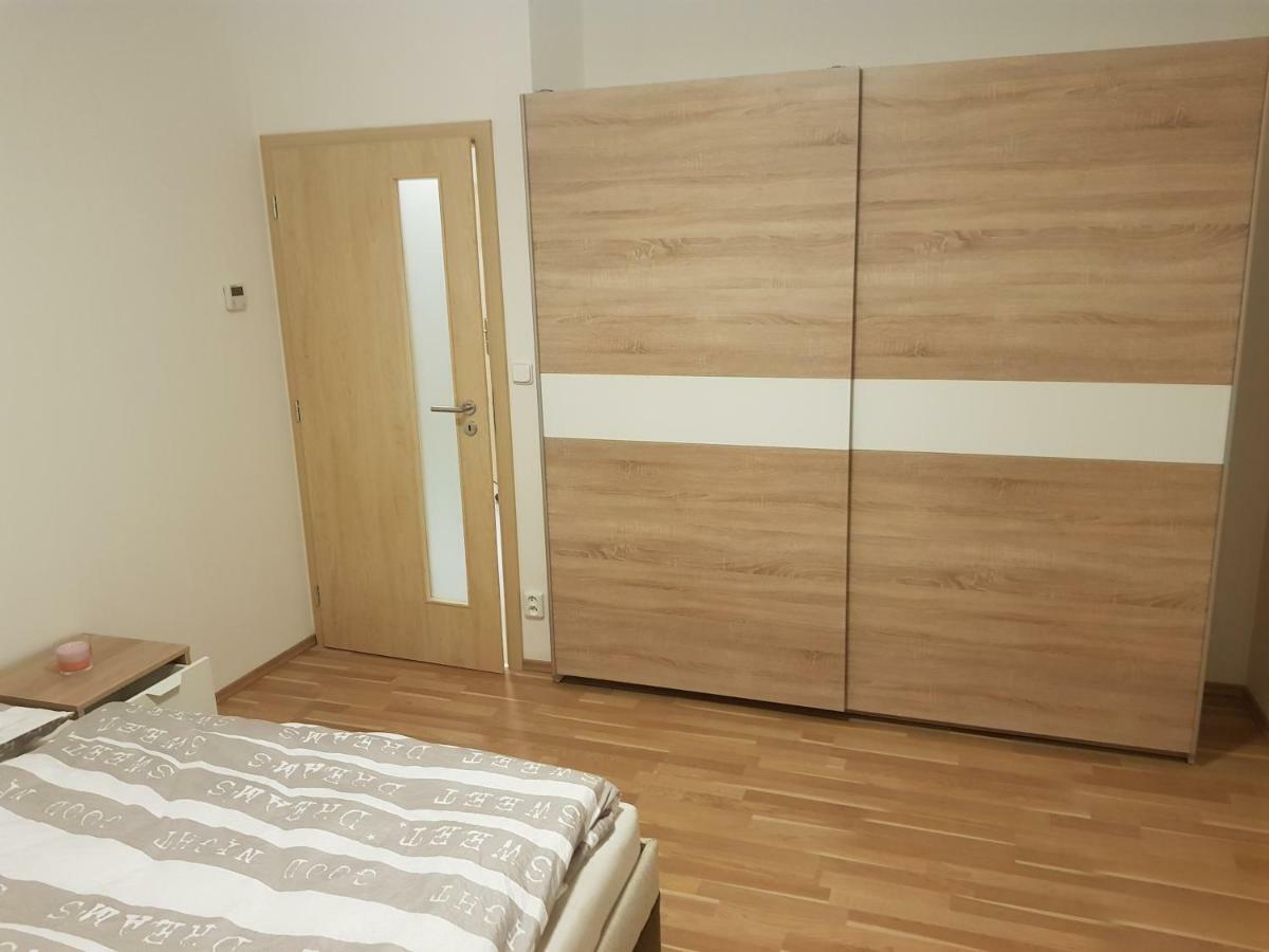 Newly Built 5 With Balcony Near Center Apartment Brno