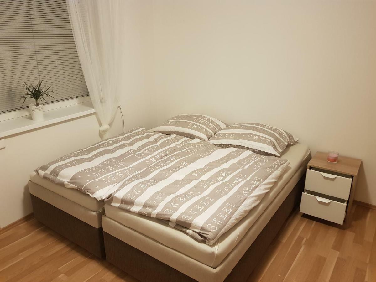 Newly Built 5 With Balcony Near Center Apartment Brno